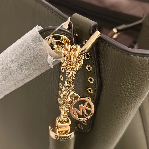 Michael Kors Brooklyn large olive leather grab bag - Picture 7 of 14